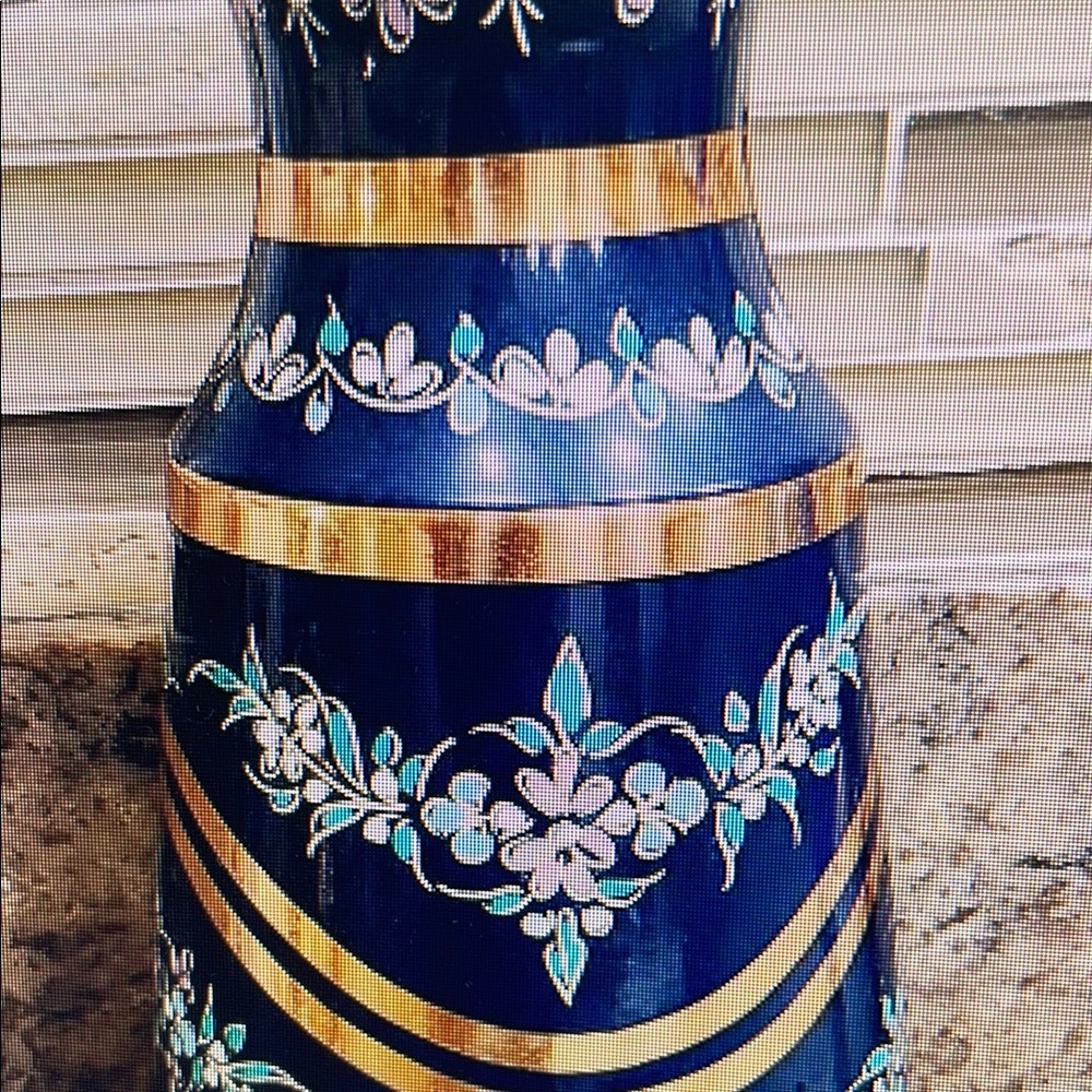 Elegant Blue and Gold Decorative Vase